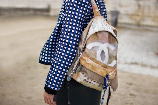 chanel graffiti backpack-street style-fashion-trends-bags-chanel-front row blog